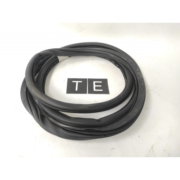 Borracha Porta Traseira Esquerda Vw Golf Tsi 2012 2018