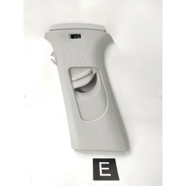 Acabamento Coluna B Central Esquerdo Vw Golf Tsi 2012 2018