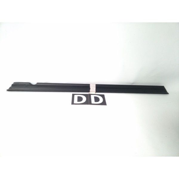 Pestana Interna Dianteira Direita C180 C200 W204 2007 2014 Preto