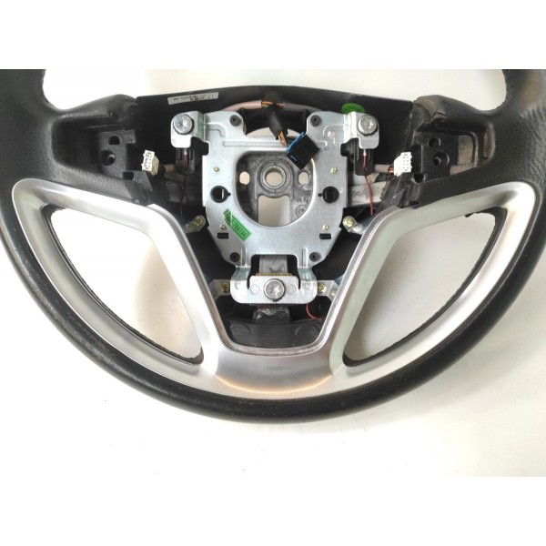 Volante Chevrolet Captiva 2006 / 2011 Detalhe