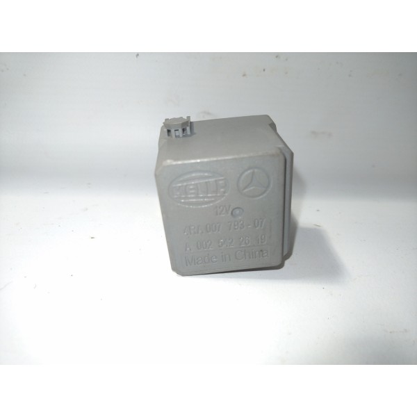 Rele A0025422619 C180 C200 W204 2007 2014 127/220v
