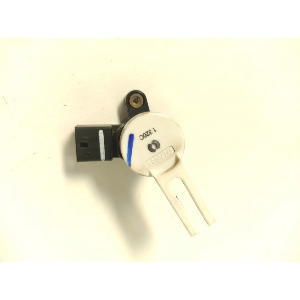 Interruptor Luz Traseira Gm Captiva 2006 / 2011