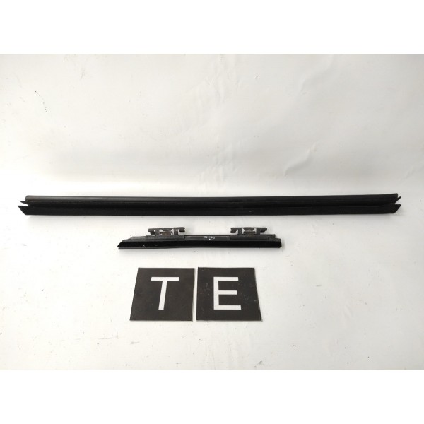 Pestana Interna Traseira Esquerda Mercedes C180 W204 2007/14