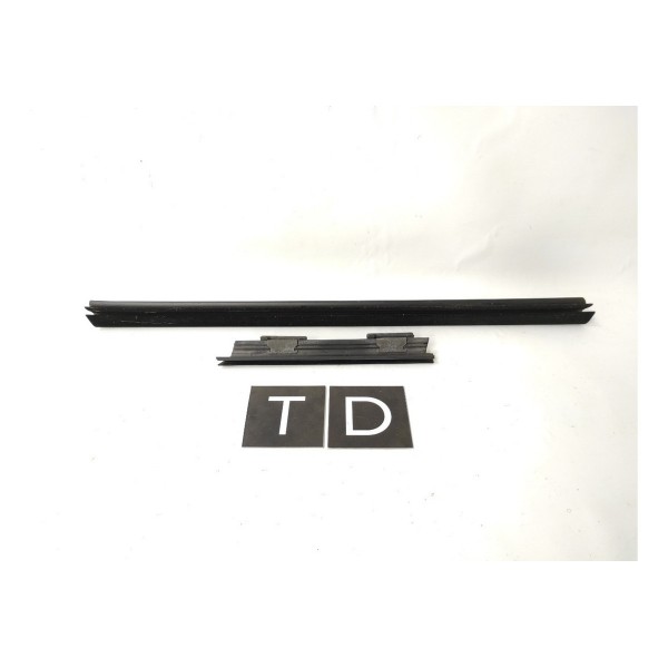 Pestana Interna Traseira Direita Mercedes C180 W204 2007/14