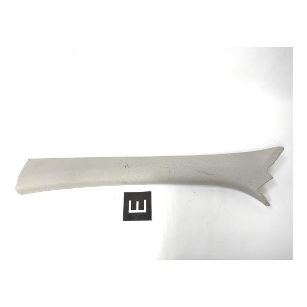 Acabamento Coluna Dianteira Esquerda Mercedes C180 2007 2014