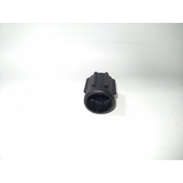 Tampa Pequena Válvula Ac  C180 C200 W204 2007 2014