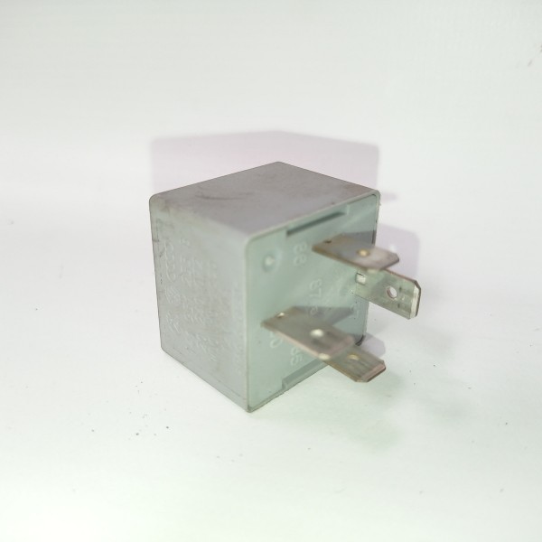 Rele 141951253b Vw Passat 2.0t Fsi B6 2006 2010