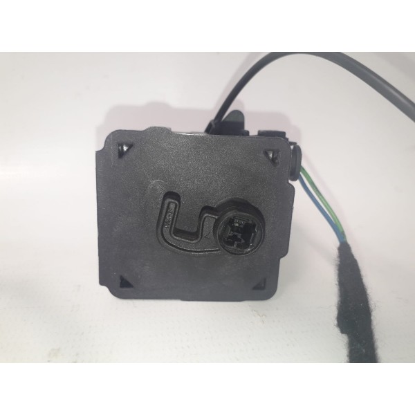 Trava Portinhola Tanque 896105q03 Mercedes C180 W204 2007/14