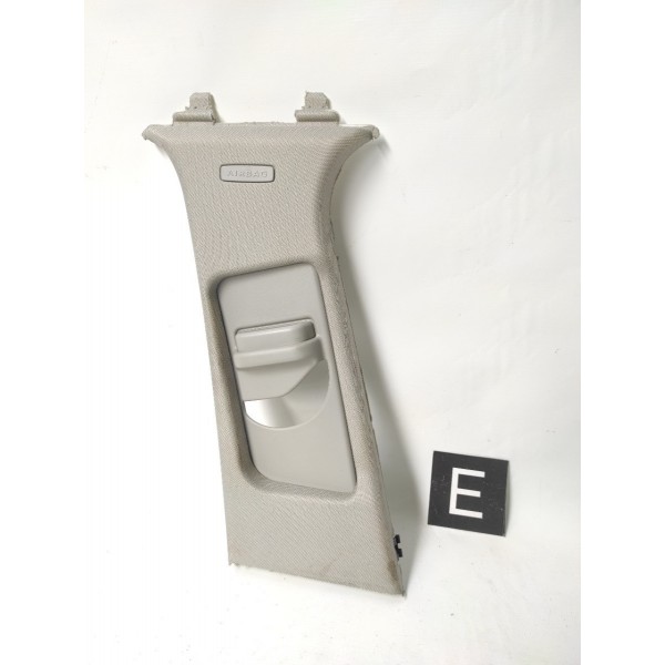 Acabamento Coluna Cinto Esquerda Mercedes C180 W204 2007/14