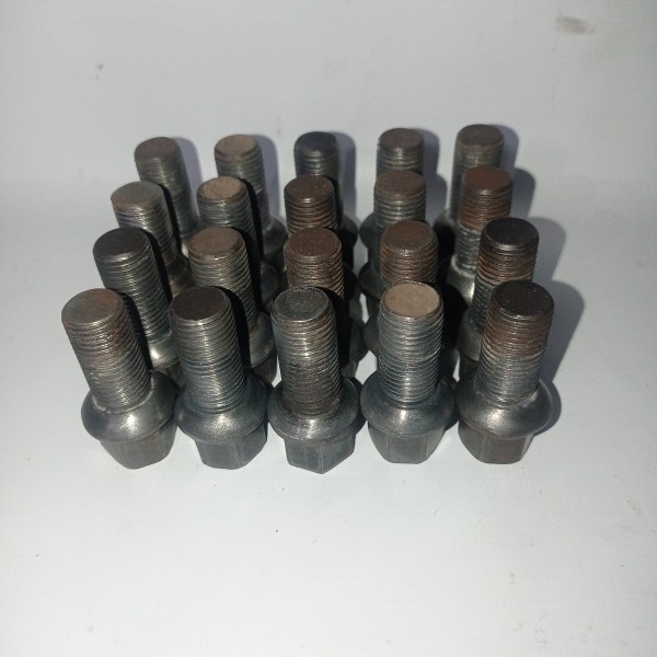 Jg 20 Parafuso Roda Vw Passat B6 2006 2010