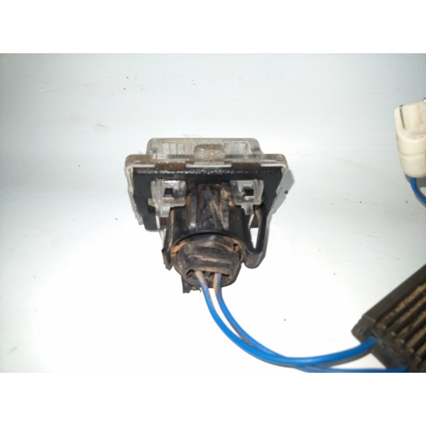 Luz De Placa Mercedes C180 C200 W204 07 14 Detalhe