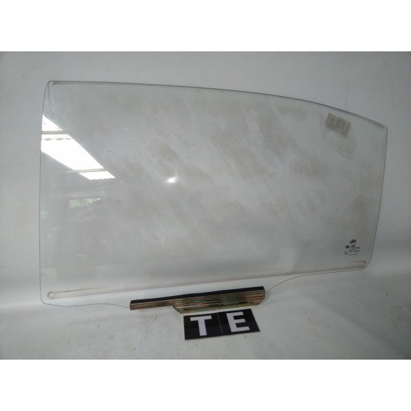 Vidro Da Porta Traseira Esquerda Lifan 620 2009 2013