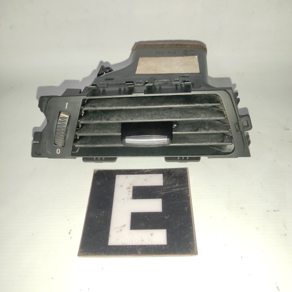 Difusor Ar Lateral Esquerdo Bmw 320 325 328 E90 06 12