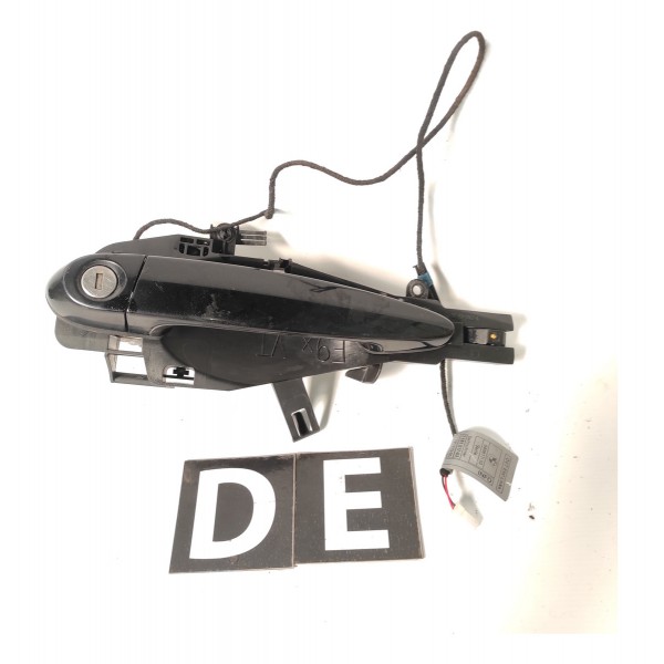 Maçaneta Externa Dianteira Esquerda Bmw 320 325 E90 06 12 Dianteira