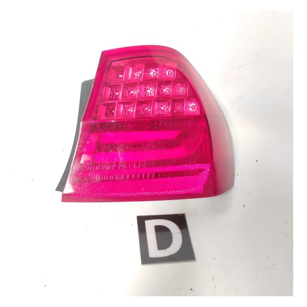 Lanterna Traseira Direita Led Bmw 320 325 328 E90 2006 2012 Direito Vermelho