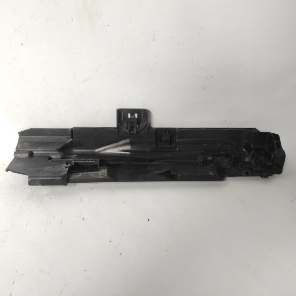 Moldura Lateral Direita Radiador 17107524914 Bmw 320 E90 10