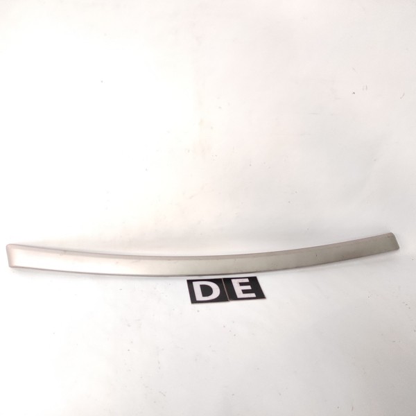 Friso Forro De Porta Dianteiro Esquerdo Bmw 320 E90 06 12 Prateado