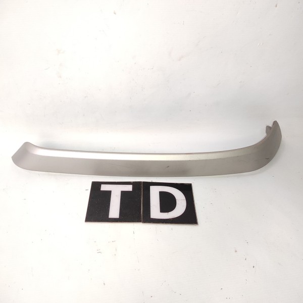 Friso Forro De Porta Traseiro Direito Bmw 320 E90 06 12 Prateado