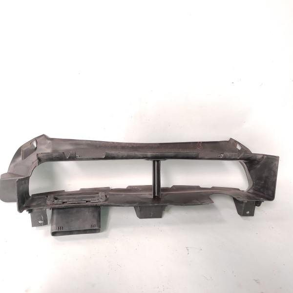 Tomada Ar Inferior Parachoque Volvo C30 2.5t 2007 2009