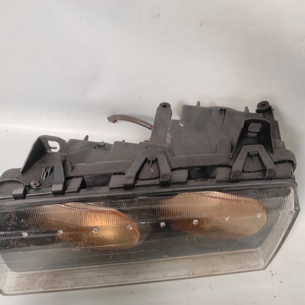 Farol Esquerdo Bmw 318 323 325 328 E36 1992 1997 Detalhe Esquerdo