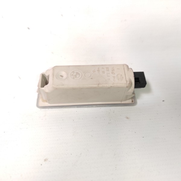 Luz Cortesia 6972605 Bmw 320 325 328 330 335 E90 2006 2012
