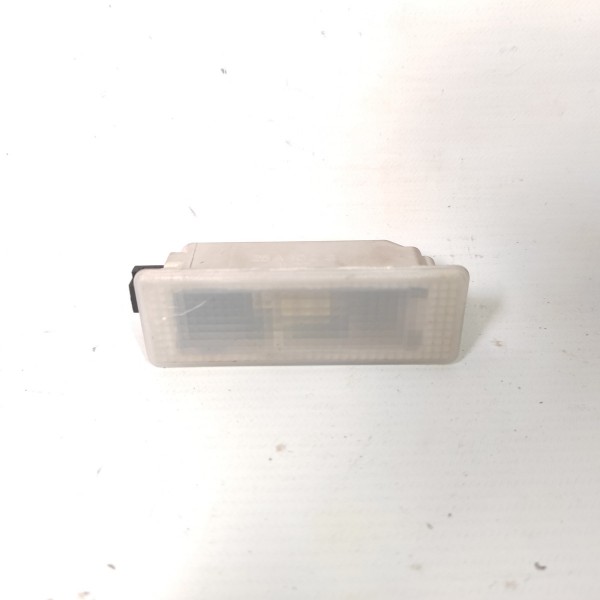 Luz Cortesia 6972605 Bmw 320 325 328 330 335 E90 2006 2012