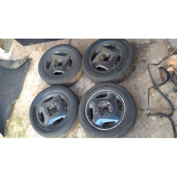 Jogo De Roda Aro 14 Para Citroen Peugeot E Ford
