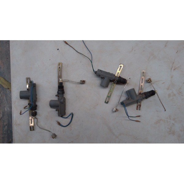 Jogo Trava Eletrica Suzuki Swift 4 Portas 88 A 03