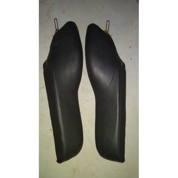 Acabamento Lateral Traseiro Banco Suzuki Swift 4p 88 A 03