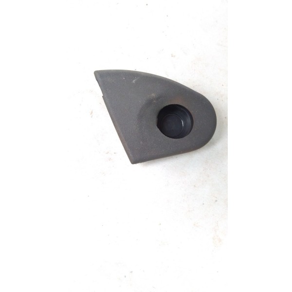 Acabamento Suporte Cinto Dianteiro Suzuki Swift 88 A 03