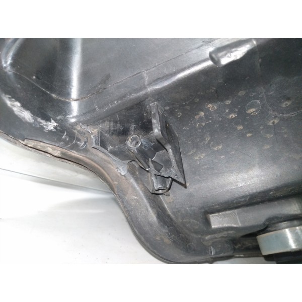 Farol  Direito Bmw 118 E87 2004 2011 Detalhes  Direito