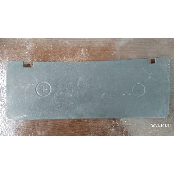 Tampa Bateria Audi A6 97 Travinha Quebrada