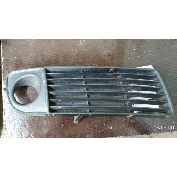 Grade Direita Farol De Milha Parachoque Audi A6 97