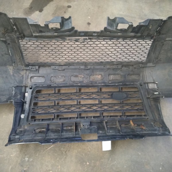 Parachoque Dianteiro P/recuperar Freelander 2 2006 2015 Verde-escuro