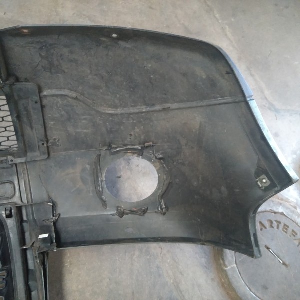 Parachoque Dianteiro P/recuperar Freelander 2 2006 2015 Verde-escuro