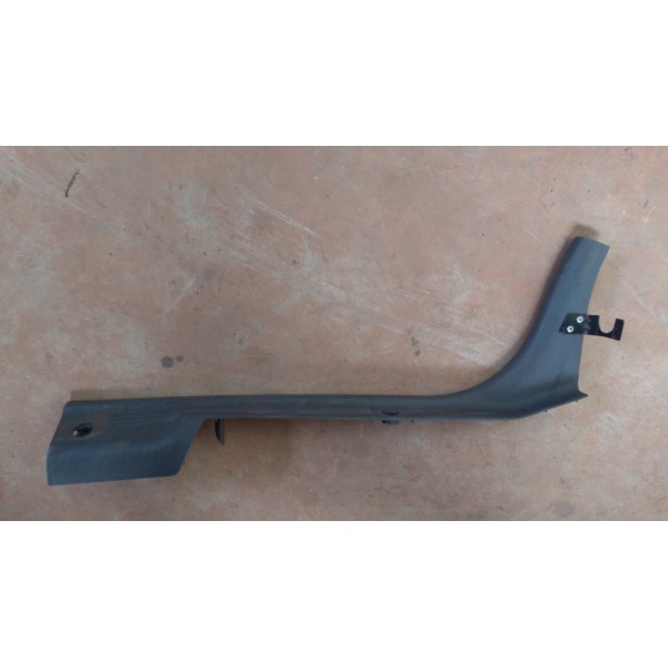 Soleira Porta Traseira Direita Kia Sephia