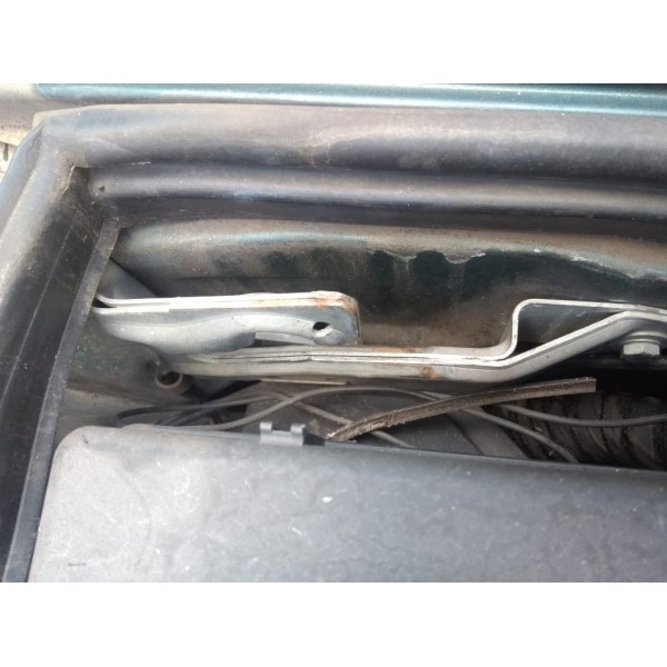 Par Trava Capo Bmw E34