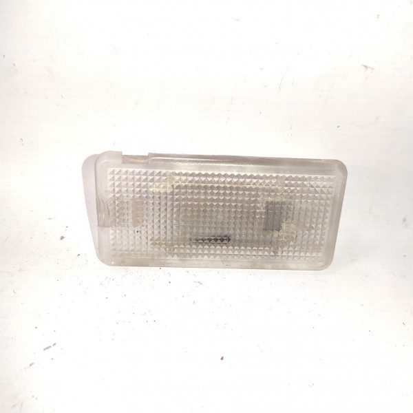 Luz Cortesia Carpete Bmw 320 325 328 330 335 E90 2006 2012