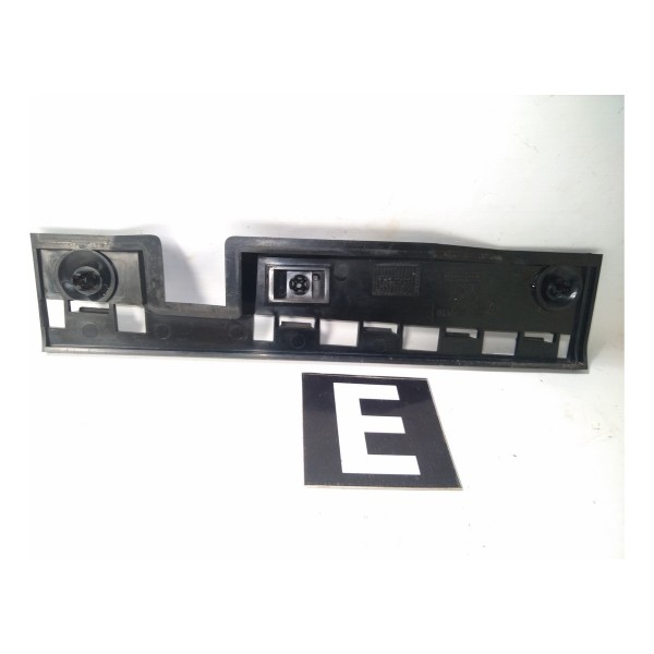 Guia Saia Lateral Esquerdo Bmw 118 E87 2004 2011  Preto