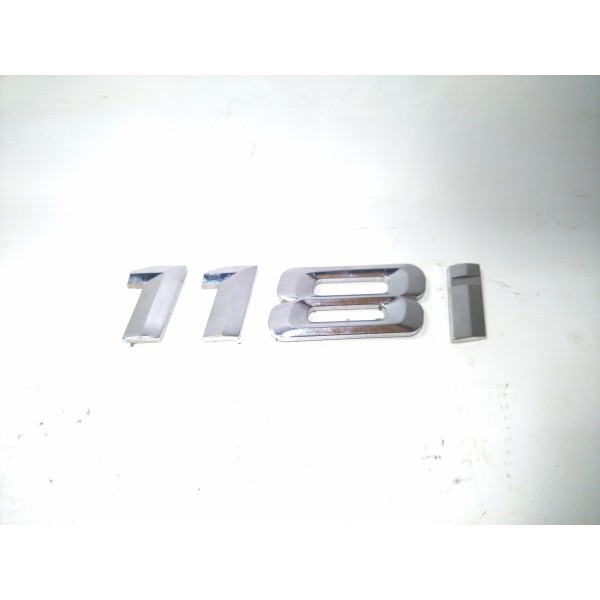 Emblema 118i Tampa Traseiro Bmw 118 E87 2004 2011