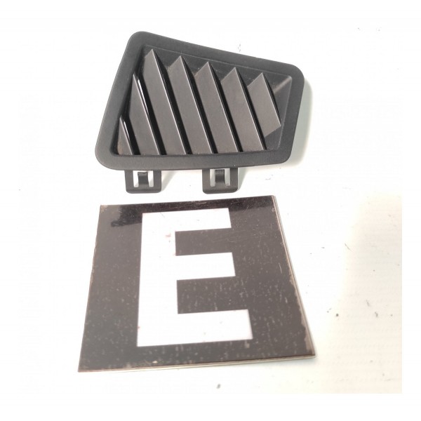 Difusor Ar Superior Esquerdo Bmw 320 325 328 335 E90 09 12