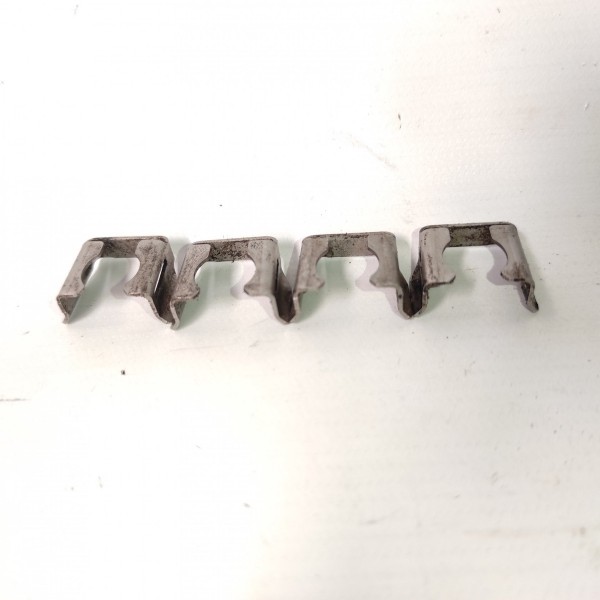 Jogo De 4 Travas Bico Bmw 320 325 328 330 335 E90 2006 2012