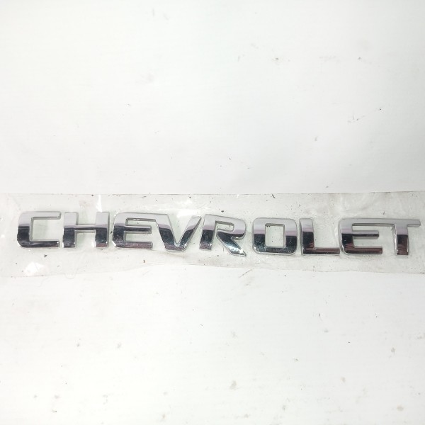 Emblema  Chevrolet  Tampa Traseiro Chevrolet Captiva 2.4 11