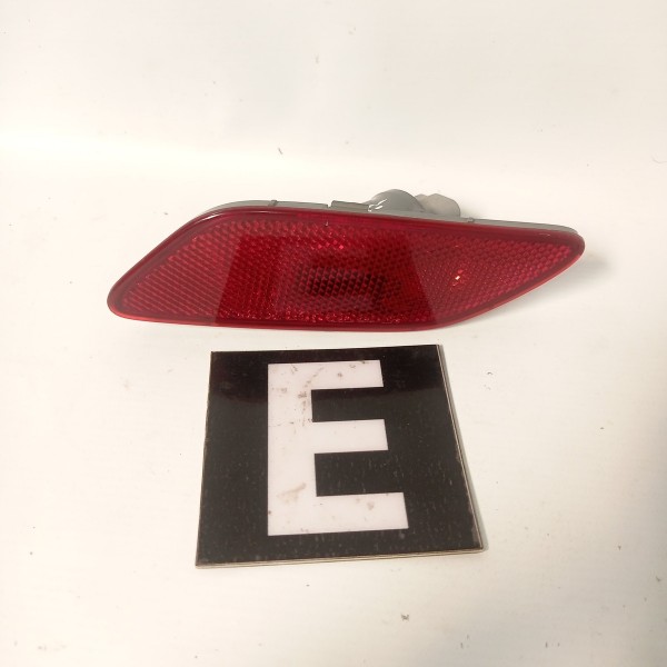 Luz Esquerda Parachoque Traseiro Chevrolet Captiva 2.4 2011