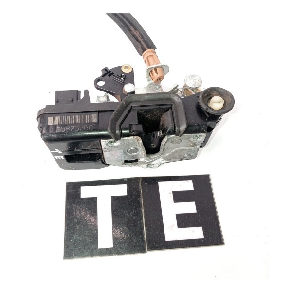 Trava Eletrica Raseira Esquerda Chevrolet Captiva 2.4 2011