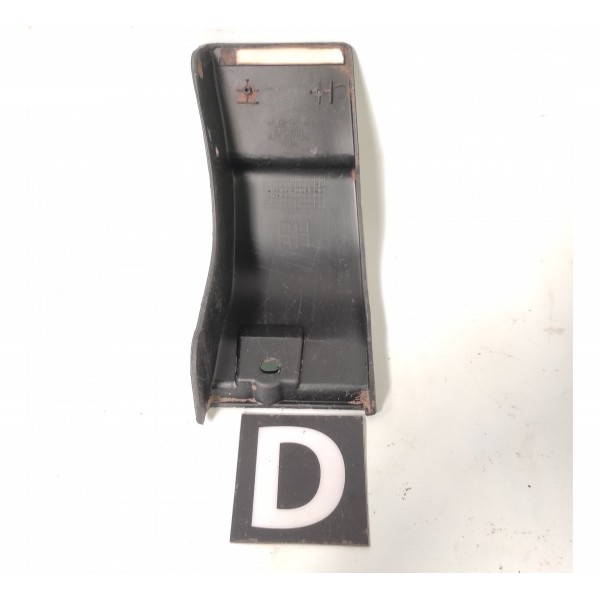 Acabamento Saia Lateral Direita Santa Fé 2009