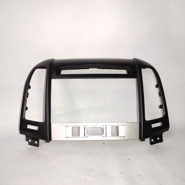 Moldura Central Painel Radio Santa Fé 2009 Preto