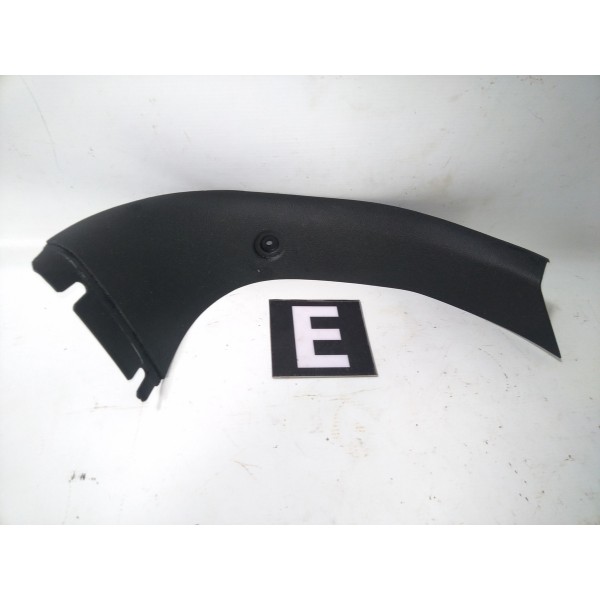 Acabamento Lateral Porta Malas Esquerdo Bmw 118 E87 04 11