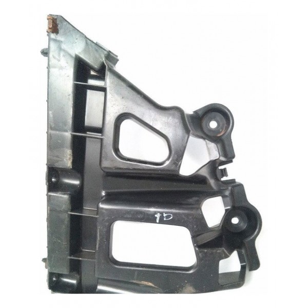 Guia Parachoque Traseiro Direito 9802739780 C4 Lounge