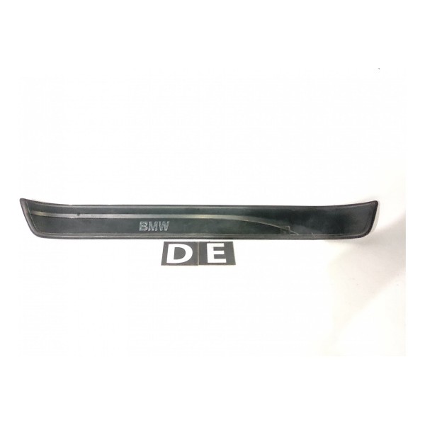 Soleira Dianteira Esquerda Bmw 320 325 328 330 335 E90 06 12 Preto